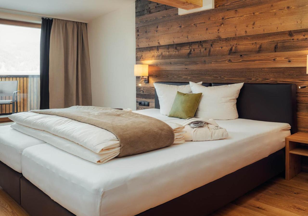 Hotel Garni Alpenjuwel Residenz سيرفاوس الغرفة الصورة