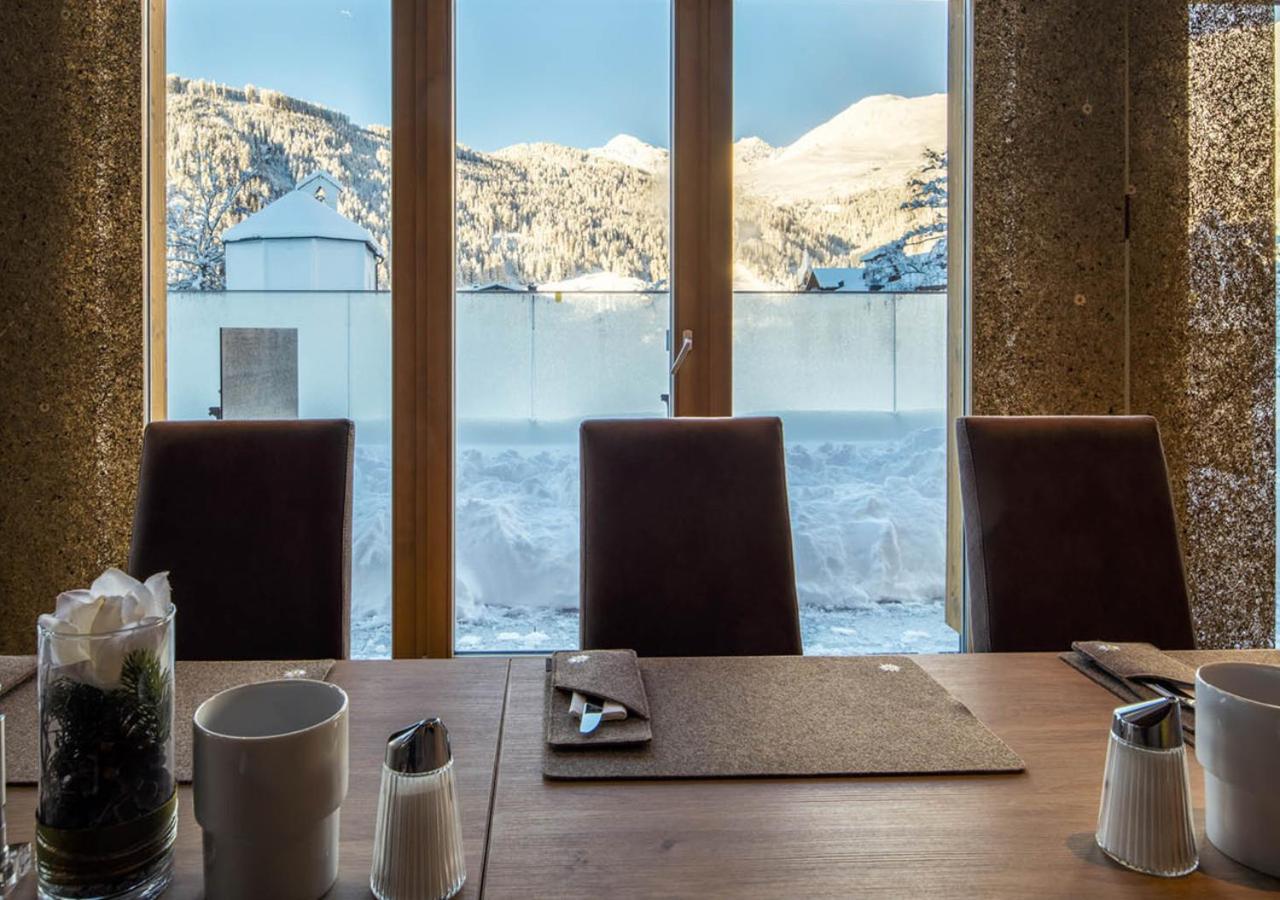 Hotel Garni Alpenjuwel Residenz سيرفاوس المظهر الخارجي الصورة