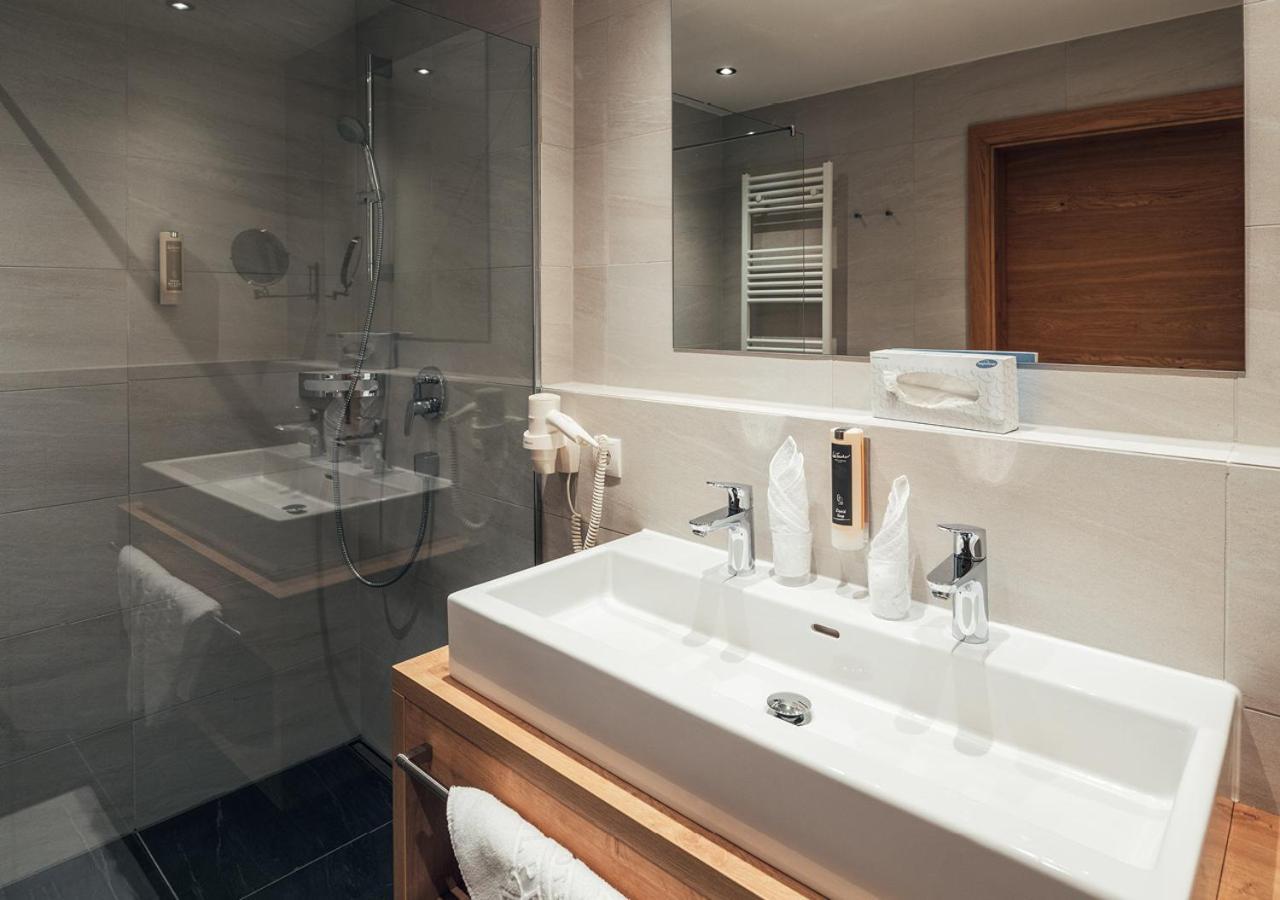 Hotel Garni Alpenjuwel Residenz سيرفاوس الغرفة الصورة
